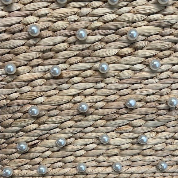 🌾✨ Perfect Beaded Wicket Tote Bag! 👜💖 - Picture 3 of 10